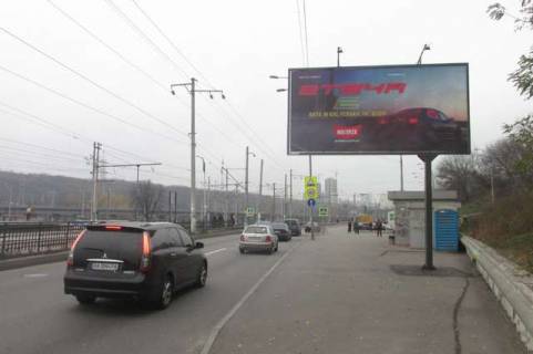 Білборд, Бігборд (Борд)  A у Василівці, 3x6  Залізничне шосе, Залізнична Станція "Видубичі" (в напрямку Кіквідзе вул.) Фото 1