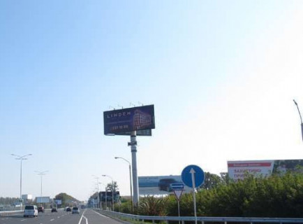 Билборд A на трассах Киевской области, 5x12  Київ - Бориспіль, 20км+270м від Києва (№5 справа)  (у напрямку  Борисполя; 300м до поворота в аеропорт) фото 1