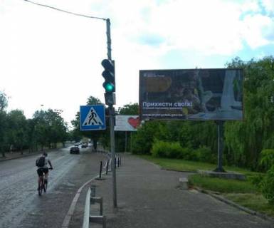 Білборд, Бігборд (Борд)  A у Рівному, 3x6  Бандери Степана вул. - Севастопольська вул. Фото 1