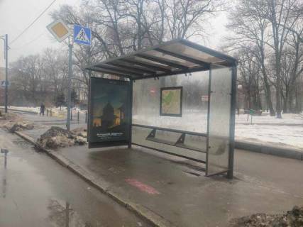 Билборд A в Васильевке, Нестандарт  Пушкінська вул. - Студентська вул., (зупинка) №2 (брендування) фото 1