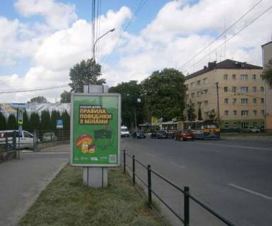 Ситилайт B в Тернополе, 1.2x1.8  Злуки просп. - Збаразька вул., 18 фото 1