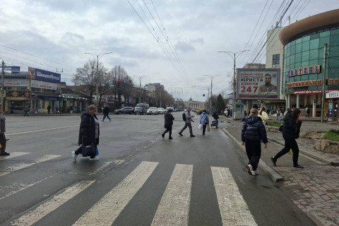 Скроллер A в Виннице, 2.3x3.14  Коцюбинського просп., 42 - Олександра Довженка вул. (Ленінградська вул.) - 480459 фото 2