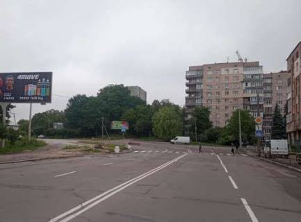 Billboard B in Rivne, 3x6  Naberezna st., 34 - Litovs'ka st. Photo 2