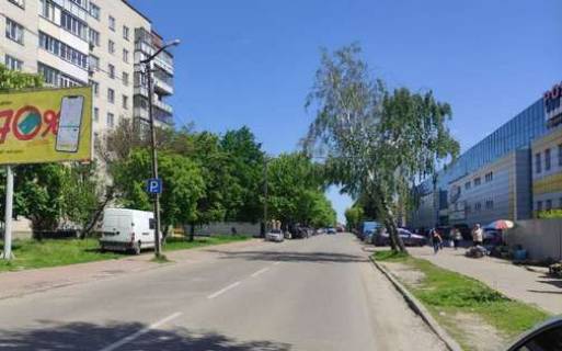 Билборд B в Чернигове, 3x6  Музична вул., 2 фото 1