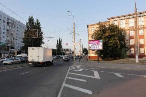 Видеоборд A в Виннице, 2.3x3.14  Михайла Коцюбинського вул. — Брацлавська вул. (Технікум) - 665609 фото 1