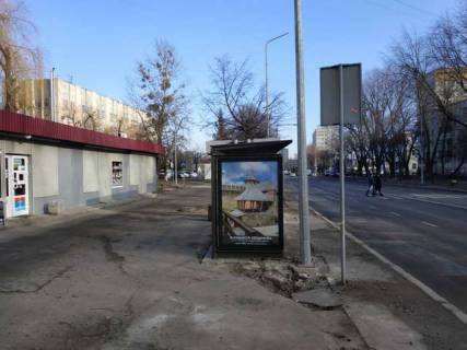 Бэклайт B в Львове, 1.2x1.8  Вячеслава Липинського вул., 5 - Т. Окуневського вул. фото 1