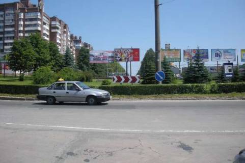 Билборд A в Васильевке, 3x6  Злуки просп. - Євгена Коновальця вул. фото 1