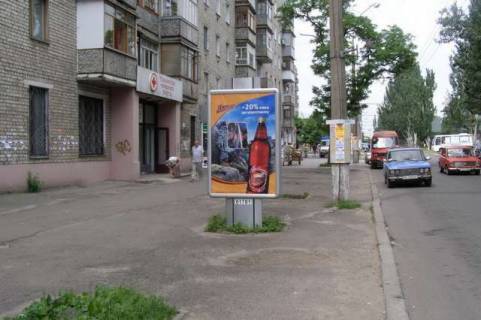 Бэклайт B в Николаеве, 1.2x1.8  Центральний просп. (Леніна просп.), 21 - Гліба Бабіча вул. (8 Березня) фото 1