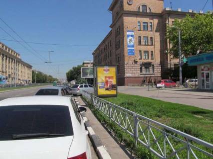 Беклайт A у Харкові, 1.2x1.8  Науки просп. (Леніна просп.) - Серпова вул. Фото 1