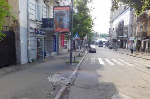 Бэклайт A в Киеве, 1.2x1.8  Софіївська вул., 4 фото 1
