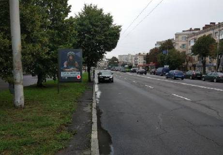 Бэклайт B в Виннице Коцюбинського просп., 70а фото 1