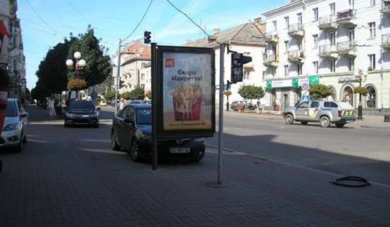 Нестандарт B у Львові, 1.2x1.8  Івана Франка вул. - Саксаганського вул. Фото 1
