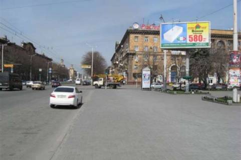 Prismatron, Prism A in Zaporizhzhya, 3x6  Maakovs'kogo pl. - Sobornij prosp. - Maakovs'kogo prosp. (prizma) - 271376 Photo 1