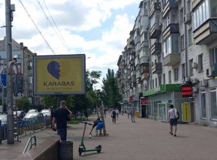 Беклайт B у Києві, 2.3x3.14  Велика Васильківська вул. (Червоноармійська)., 116 Фото 1