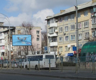 Билборд A в Киеве, 3x6  Воскресенський просп., 30 фото 1
