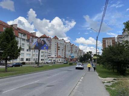 Билборд A в Васильевке, 3x6  Євгена Коновальця вул. - Рєпіна вул. фото 1