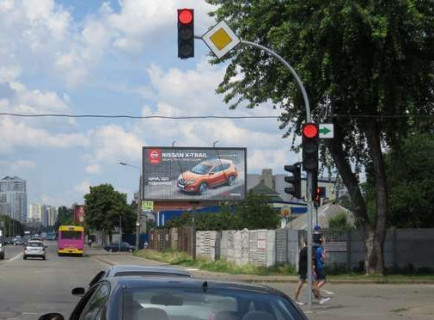 Призма A в Киеве, 3x6  Харківське шосе, 153/2 - Грузинська вул. - 660963 фото 1
