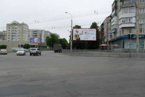 Білборд, Бігборд (Борд)  A у Василівці, 3x6  Дундича Олека вул. - Черняка вул. Фото 1