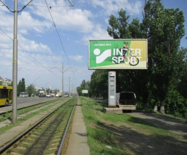 Призма A в Киеве, 3x6  Харківське шосе, 17 - Березнева вул. - 624184 фото 1