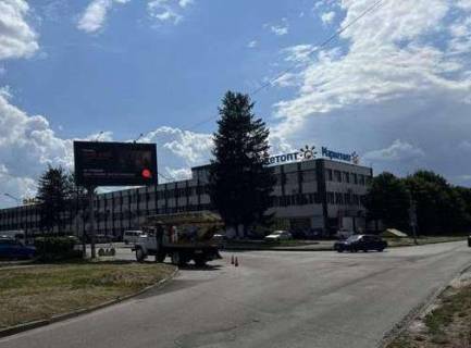 Билборд B в Полтаве, 3x6  вул. Героїв АТО (Красіна) - Михайла Грушевського вул. фото 1