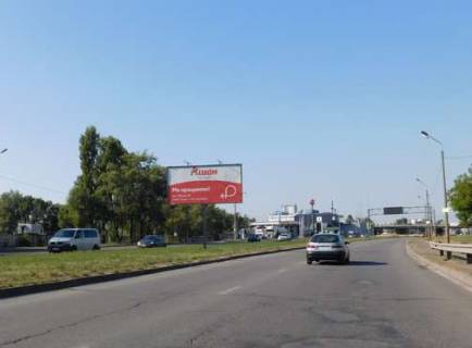 Билборд A в Киеве, 3x6  Богатирська вул., розподілювач - Лугова вул., розподілювач (у напрямку Вишгорода) фото 1