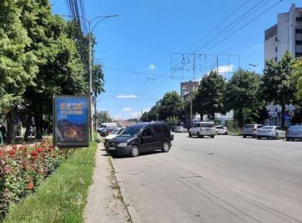 Ситилайт B в Виннице, 1.2x1.8  Коцюбинського просп., 18 фото 1