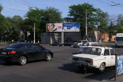 Prismatron, Prism B in Vasylivka Mel'nic'ka st. - Vasila Stusa st. (prava) - 425060 Photo 1