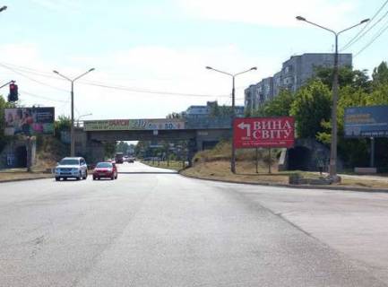 Билборд B в Запорожье, 3x6  Хортицьке шосе - Сорочинська (Новгородська) вул. фото 1