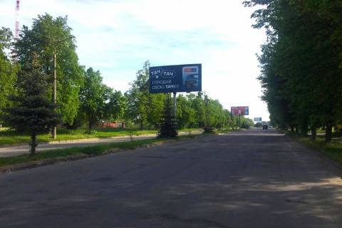 Билборд B в Луцке, 3x6  Яремчука Назарія (колишня Єршова) вул. , роздільник (2) фото 1