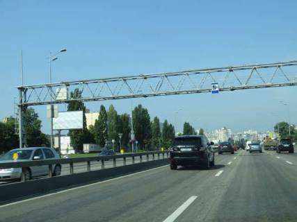 Билборд B в Киеве Миколи Бажана просп., 250 метрів до Харьківської пл. фото 1