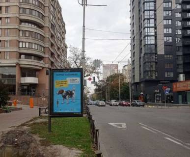 Сiтiлайт B у Києві, 1.2x1.8  Жилянська вул., 55  Фото 1