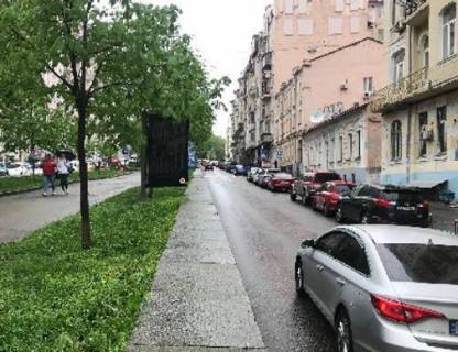 Ситилайт A в Киеве, 1.04X1.7  Антоновича вул. (Горького)., 11 фото 1