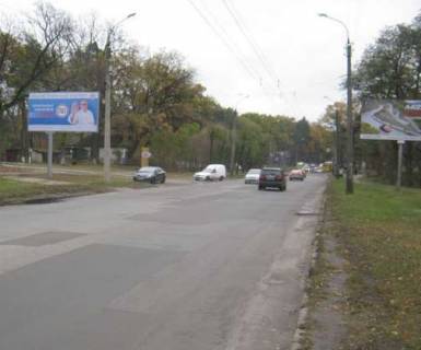 Билборд B в Черкассах, 3x6  Дахнівська вул., 25-а - Святителя-хірурга Луки вул. фото 1