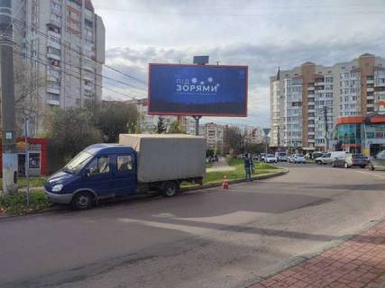 Призма B в Львове, 3x6  Вячеслава Чорновола просп. - Варшавська вул. (призма) - 555678 фото 1