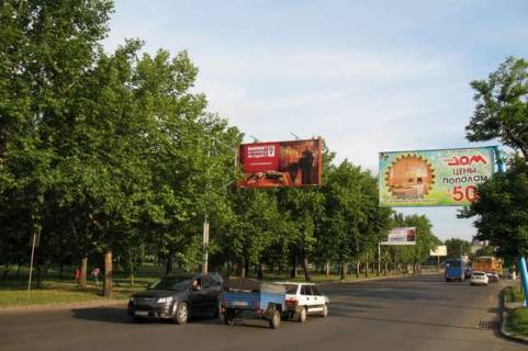 Билборд B в Васильевке, 3x6  Богоявленський просп. (Жовтневий просп.) - Кузнецька вул. (Скороходова вул.) - Будівельників вул. фото 1