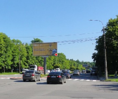 Призма A в Виннице, 3x6  Юності просп., 8 - Василя Порика вул. (Порика Василя вул.) - 661293 фото 1