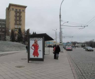 Ситилайт B в Харькове, 1.2x1.8  Свободи пл. - Трінклера вул., (зупинка) №1 фото 1