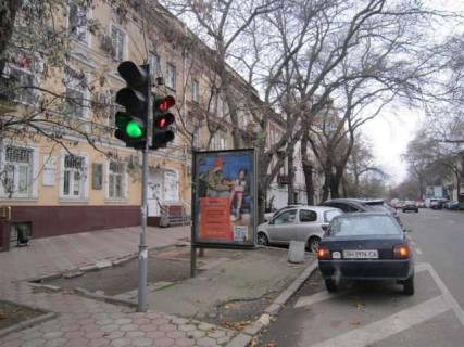 Ситилайт A в Одессе, 1.2x1.8  Святослава Караванського вул. (Жуковського)., 27 - Європейська вул. (Катерининська) фото 1