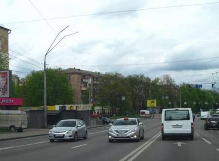 Беклайт B у Києві, 2.3x3.14  Теліги Олени вул., 11 Фото 1
