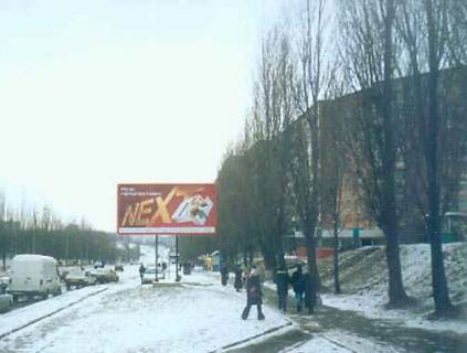 Білборд, Бігборд (Борд)  A у Рівному, 3x6  Шухевича Романа вул., 12 Фото 1