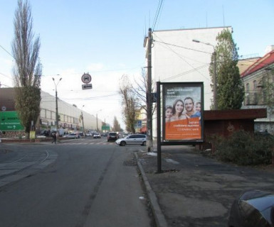 Ситилайт A в Киеве, 1.2x1.8  Костянтинівська вул., 60 - Оленівська вул. фото 1