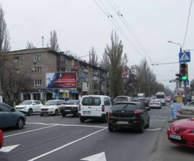 Билборд B в Одессе, 3x6  Комарова Михайла вул. (Космонавта Комарова). - Генерала Петрова вул. фото 1