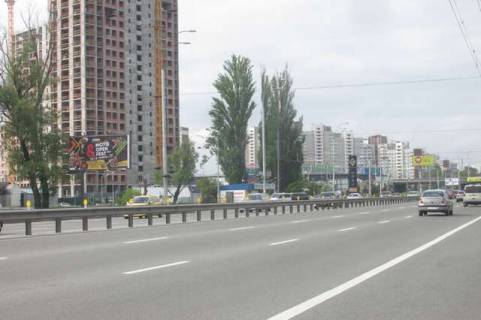 Билборд B в Киеве Академіка Глушкова просп., 10, навпроти (в напрямку Одеської пл.) фото 1