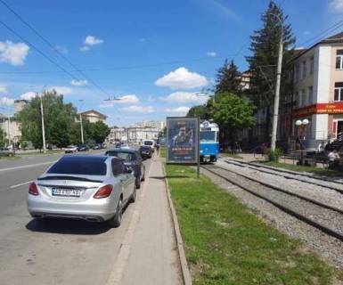 Сiтiлайт A у Вінниці, 1.2x1.8  Коцюбинського просп., 41 Фото 1