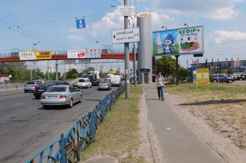 Призма A в Киеве, 3x6  Бандери Степана просп. (Московський просп.) - Йорданська вул. (Лайоша Гавро вул.), ;№1 (у напрямку  Московського моста) - 45700 фото 1