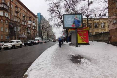 Скроллер A в Киеве, 2.3x3.14  Деревлянська вул. (Якіра вул.), 12/42, навпроти - 44680 фото 1