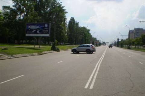 Билборд B в Кривом Роге, 3x6  Володимира Великого вул., 36 фото 1