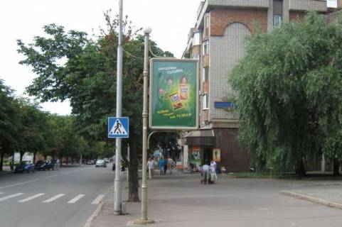 Ситилайт A в Кривом Роге, 1,2х1,8  Поштовий просп., 19 фото 1