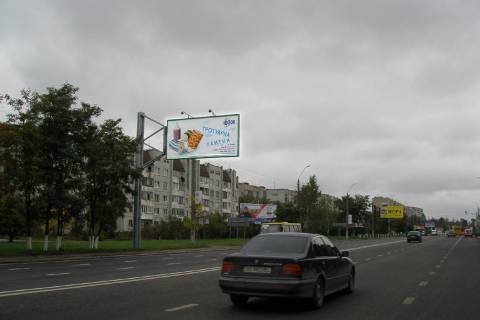 Билборд B в Львове, 3х6  Богдана Хмельницького вул., 241 (від центру) фото 1