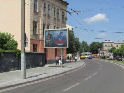 Ситилайт B в Львове, 1,2х1,8  Вячеслава Чорновола просп., 31 (від центру) фото 1